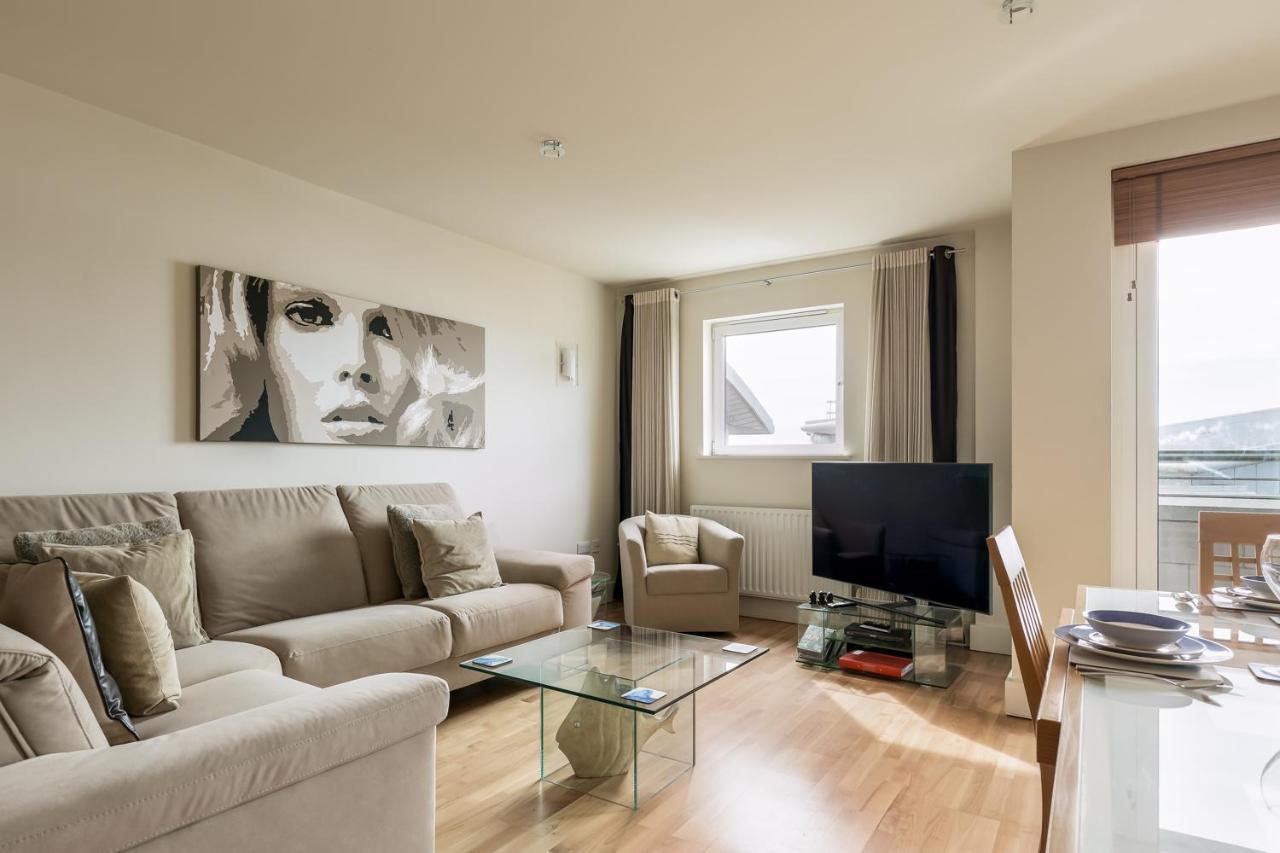 Crow'S Nest Villa Пул Екстериор снимка
