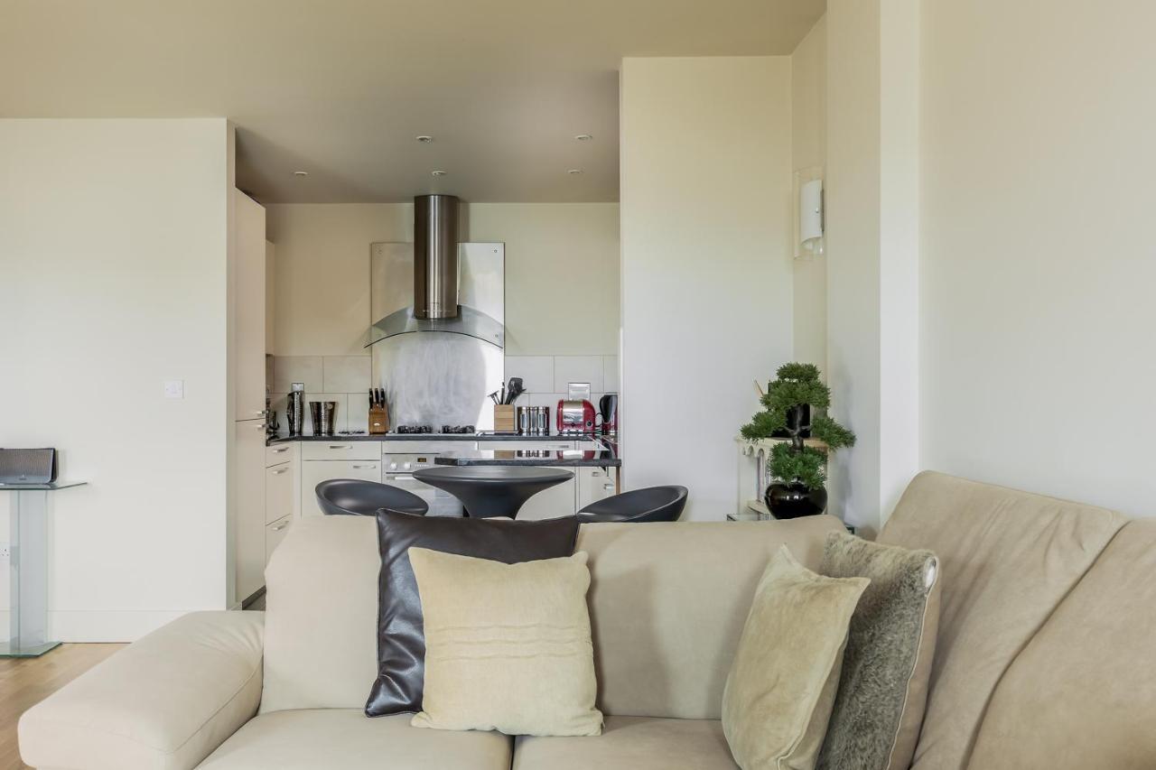 Crow'S Nest Villa Пул Екстериор снимка