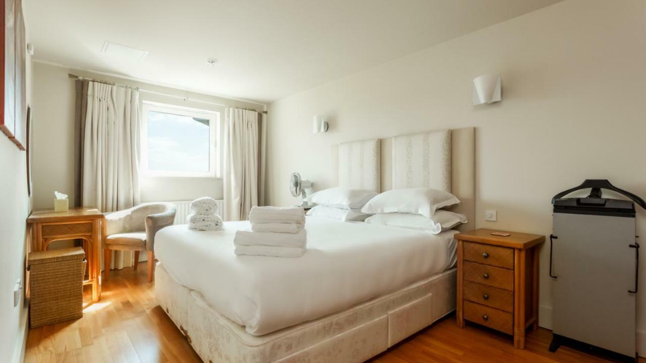 Crow'S Nest Villa Пул Екстериор снимка