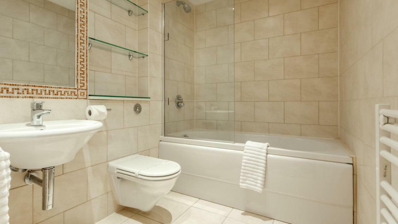 Crow'S Nest Villa Пул Екстериор снимка
